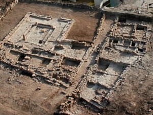 Magdala Overview 1st Century Synagogue and adjacent Beit Midrash_300x225